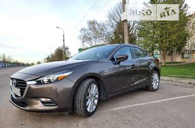 Седан Mazda 3 2016 в Луцке