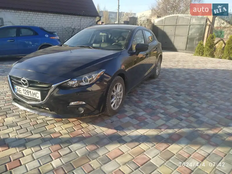 Mazda 3 2016