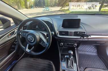 Седан Mazda 3 2017 в Лозовой