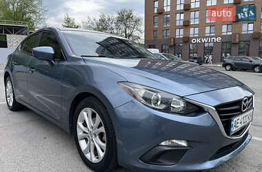 Хэтчбек Mazda 3 2016 в 
