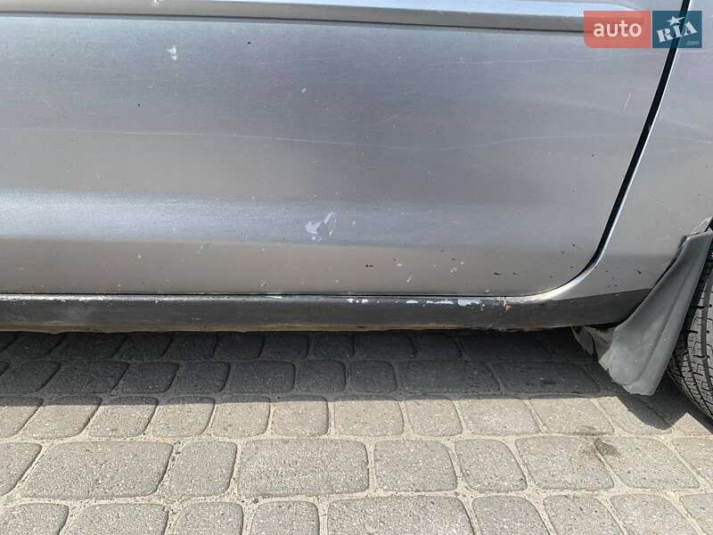 Хэтчбек Mazda 3 2004 в Львове