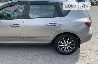 Хэтчбек Mazda 3 2004 в Львове