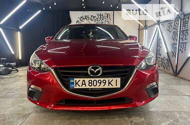 Хэтчбек Mazda 3 2016 в Киеве