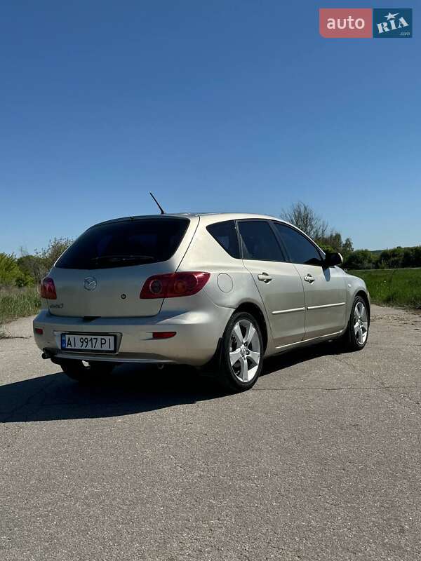 Хетчбек Mazda 3 2004 в Миронівці