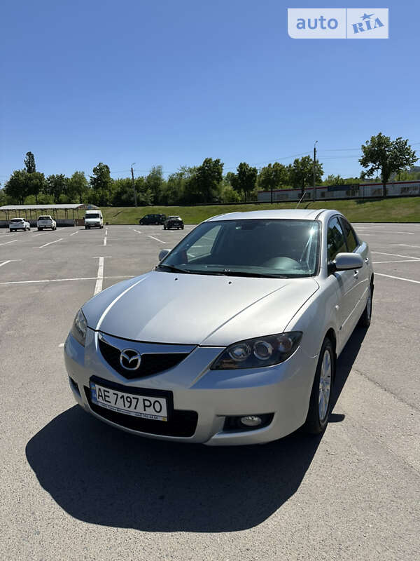 Седан Mazda 3 2007 в Киеве