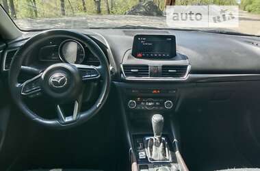 Хэтчбек Mazda 3 2017 в Тетиеве