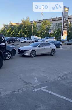Хэтчбек Mazda 3 2022 в Киеве