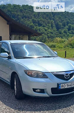 Седан Mazda 3 2007 в Ужгороде