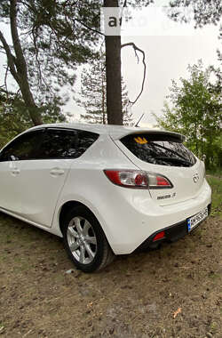 Хетчбек Mazda 3 2010 в Житомирі