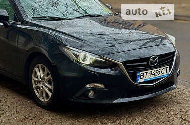 Седан Mazda 3 2015 в Одесі