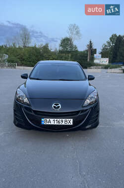 Седан Mazda 3 2010 в Тернополе