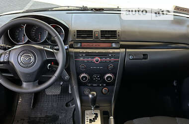 Седан Mazda 3 2006 в Запорожье