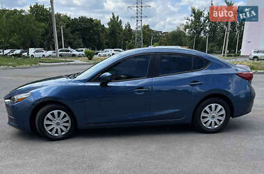 Седан Mazda 3 2016 в Харькове