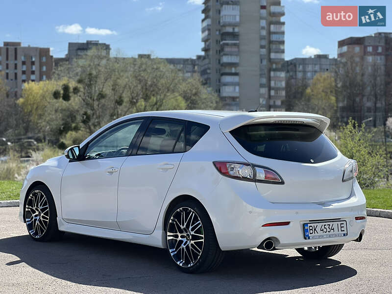 Хетчбек Mazda 3 2010 в Рівному