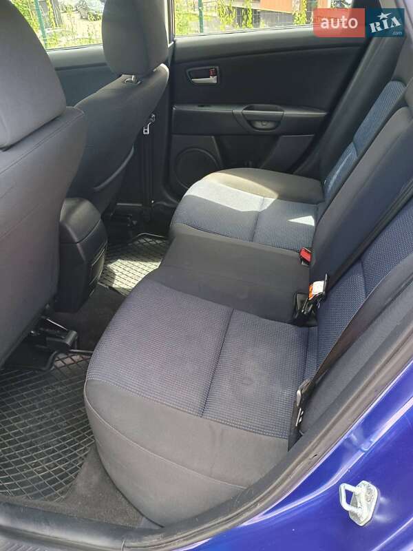 Хетчбек Mazda 3 2004 в Івано-Франківську фото 9 Хетчбек Mazda 3 2004 в Івано-Франківську