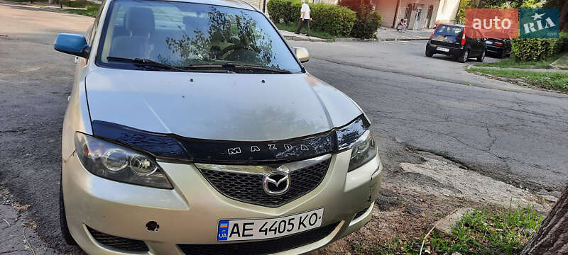 Mazda 3 2004