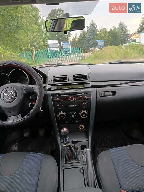Хэтчбек Mazda 3 2005 в Львове