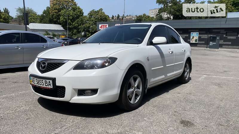 Седан Mazda 3 2007 в Дніпрі