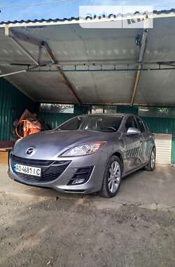 Хетчбек Mazda 3 2010 в Ужгороді