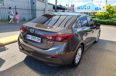 Седан Mazda 3 2014 в Киеве