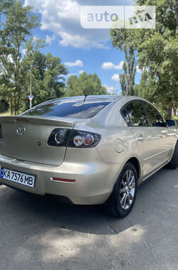 Седан Mazda 3 2007 в Києві