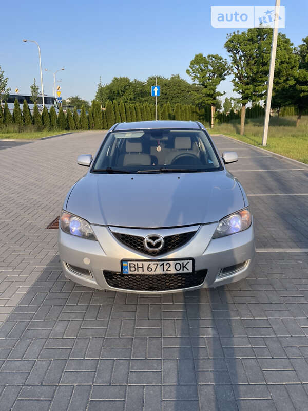 Седан Mazda 3 2007 в Одессе
