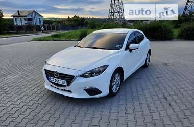 Хэтчбек Mazda 3 2015 в Черкассах