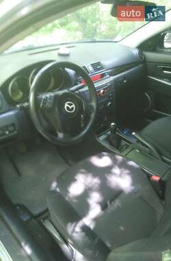 Седан Mazda 3 2007 в 