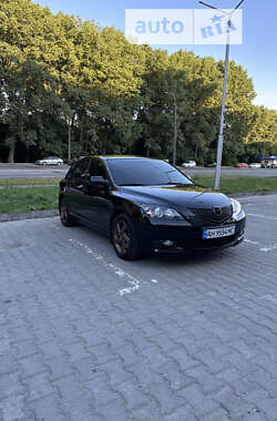 Хетчбек Mazda 3 2006 в Хмельницькому