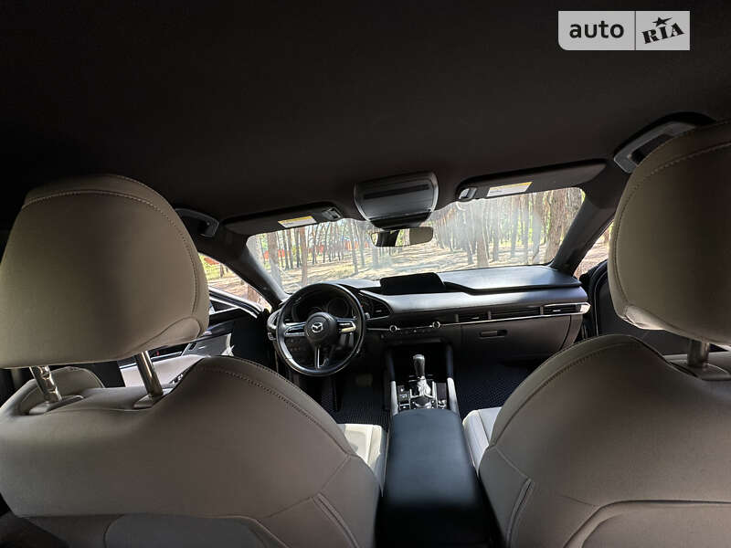 Хэтчбек Mazda 3 2019 в Днепре