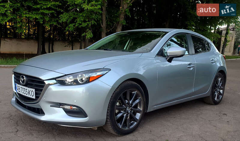 Хэтчбек Mazda 3 2018 в Жмеринке