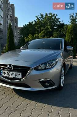 Хэтчбек Mazda 3 2014 в 