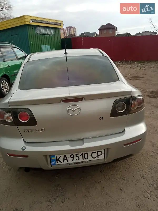 Седан Mazda 3 2009 в 