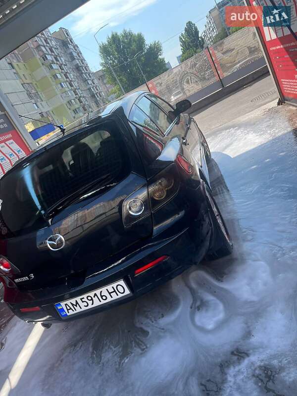 Хэтчбек Mazda 3 2006 в Овруче