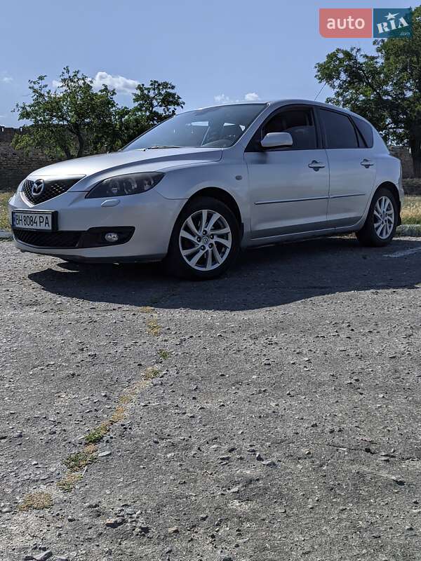 Хэтчбек Mazda 3 2008 в Белгороде-Днестровском