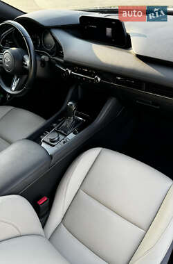 Хэтчбек Mazda 3 2019 в 