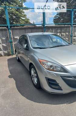 Седан Mazda 3 2010 в 