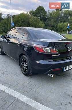 Седан Mazda 3 2010 в Тернополе