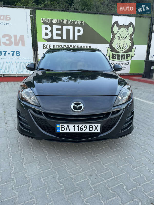 Седан Mazda 3 2010 в Тернополі