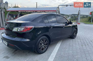 Седан Mazda 3 2010 в Тернополі