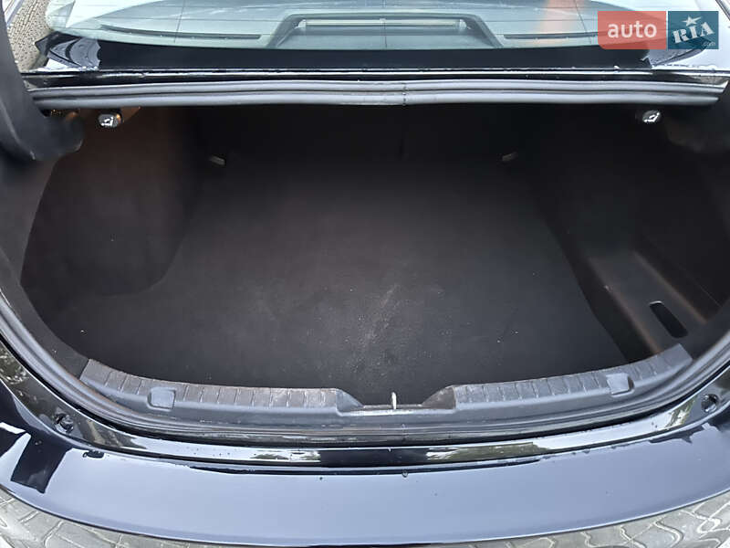 Седан Mazda 3 2019 в Новомосковську