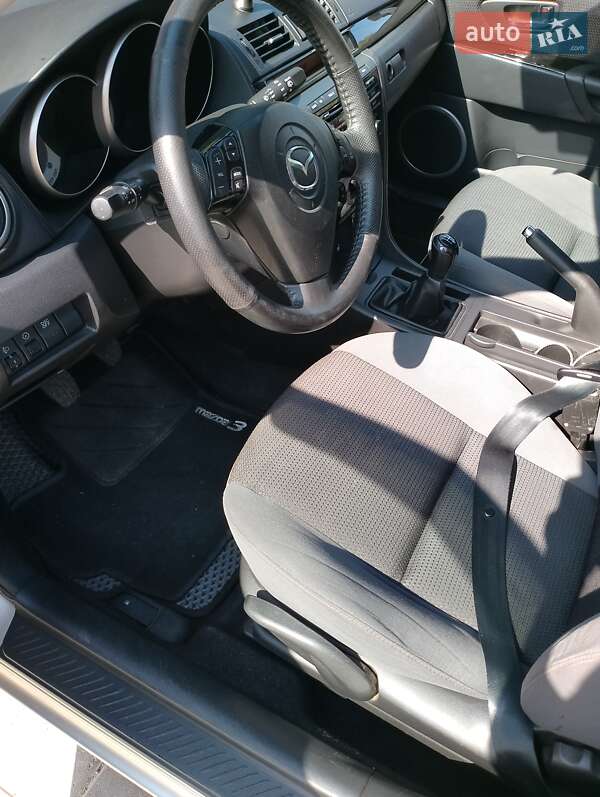 Хэтчбек Mazda 3 2008 в Белгороде-Днестровском