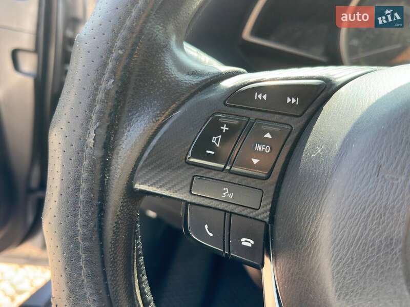 Седан Mazda 3 2016 в Одесі
