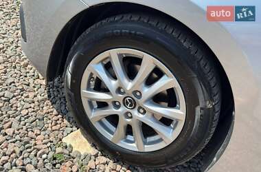 Седан Mazda 3 2016 в 