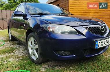 Седан Mazda 3 2003 в Валках