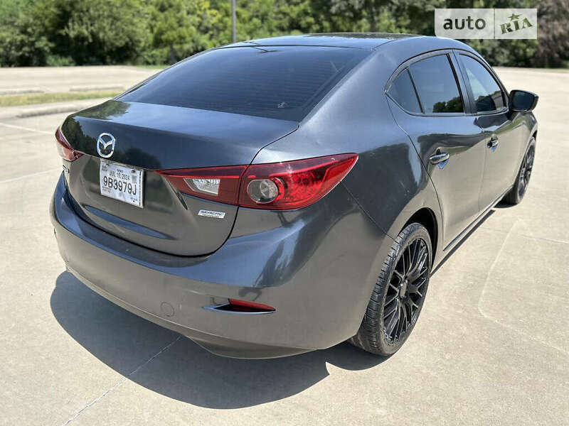 Седан Mazda 3 2014 в Львові