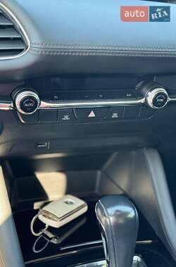 Седан Mazda 3 2019 в 