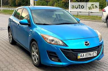 Хетчбек Mazda 3 2010 в Дніпрі