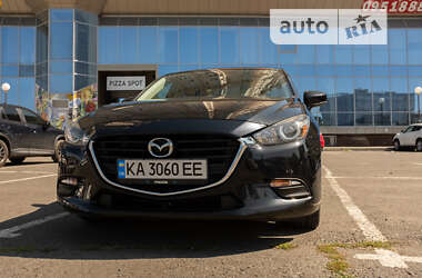 Седан Mazda 3 2017 в Одесі