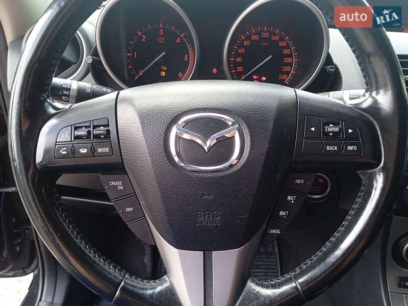Хэтчбек Mazda 3 2009 в Никополе